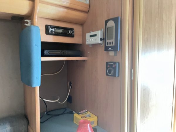 Camper-Karmann-LT-35-2.5-TDI-1998-15